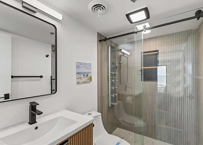 Ultra Luxe Direct Oceanfront Escape - Marigot 1004 *