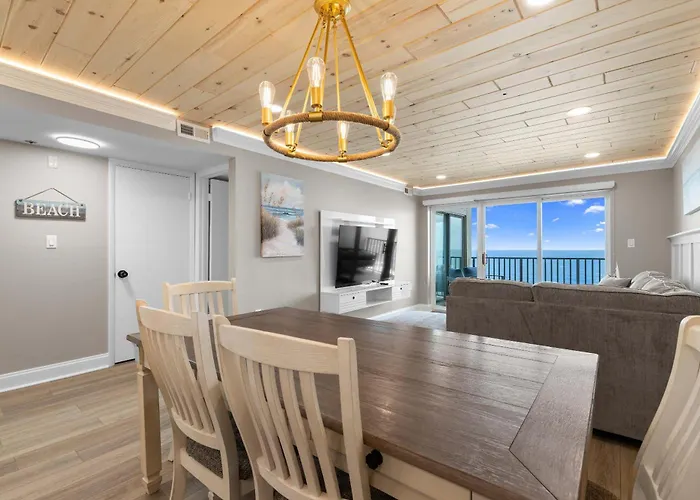 Ultra Luxe Direct Oceanfront Escape - Marigot 1004 Ferienhaus